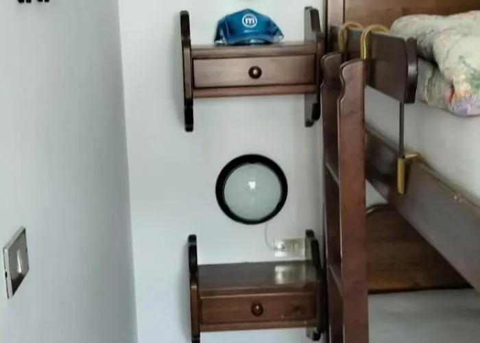 Aleksander Apartment *